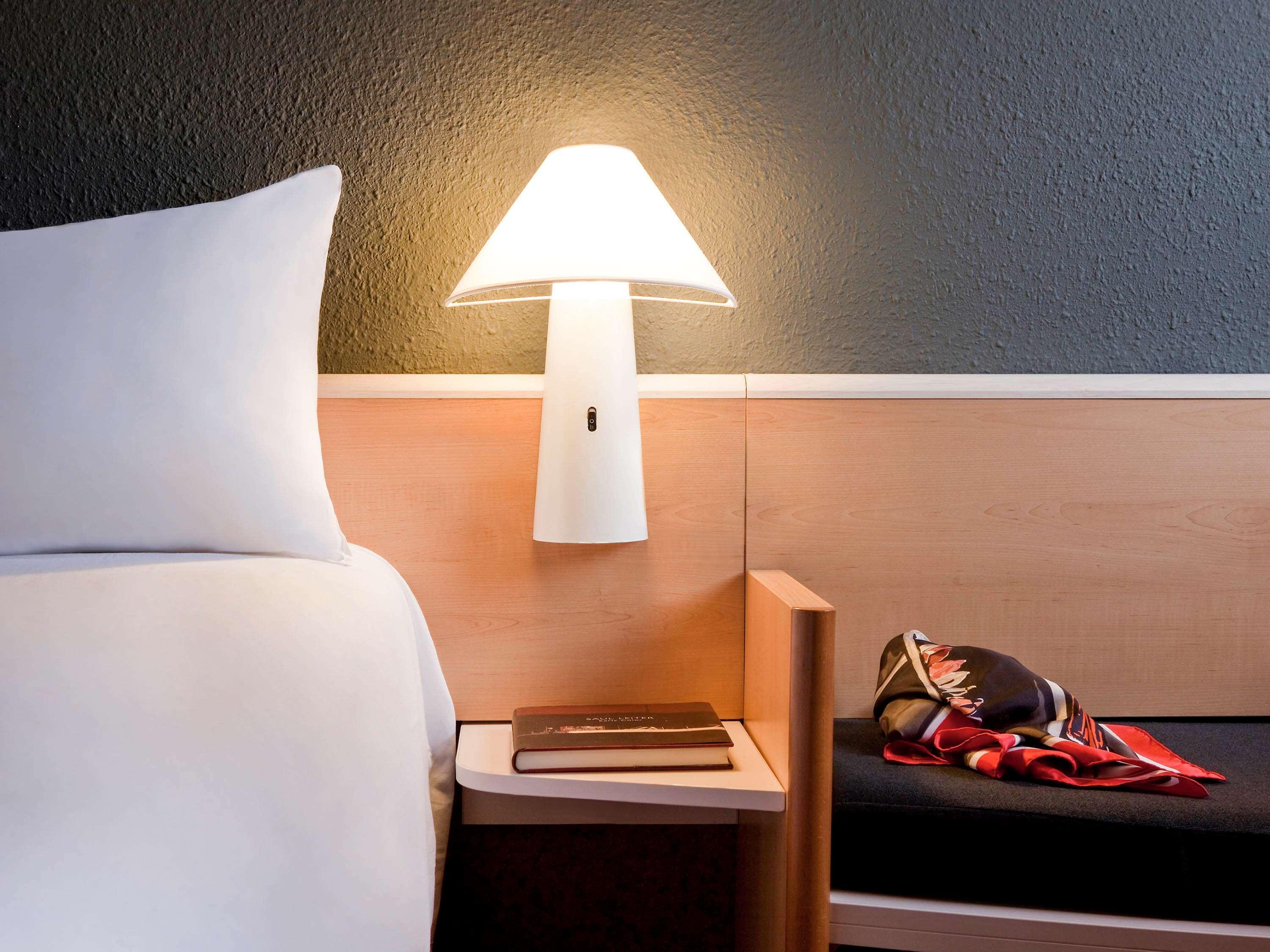 Ibis Sisteron Hotel ภายนอก รูปภาพ