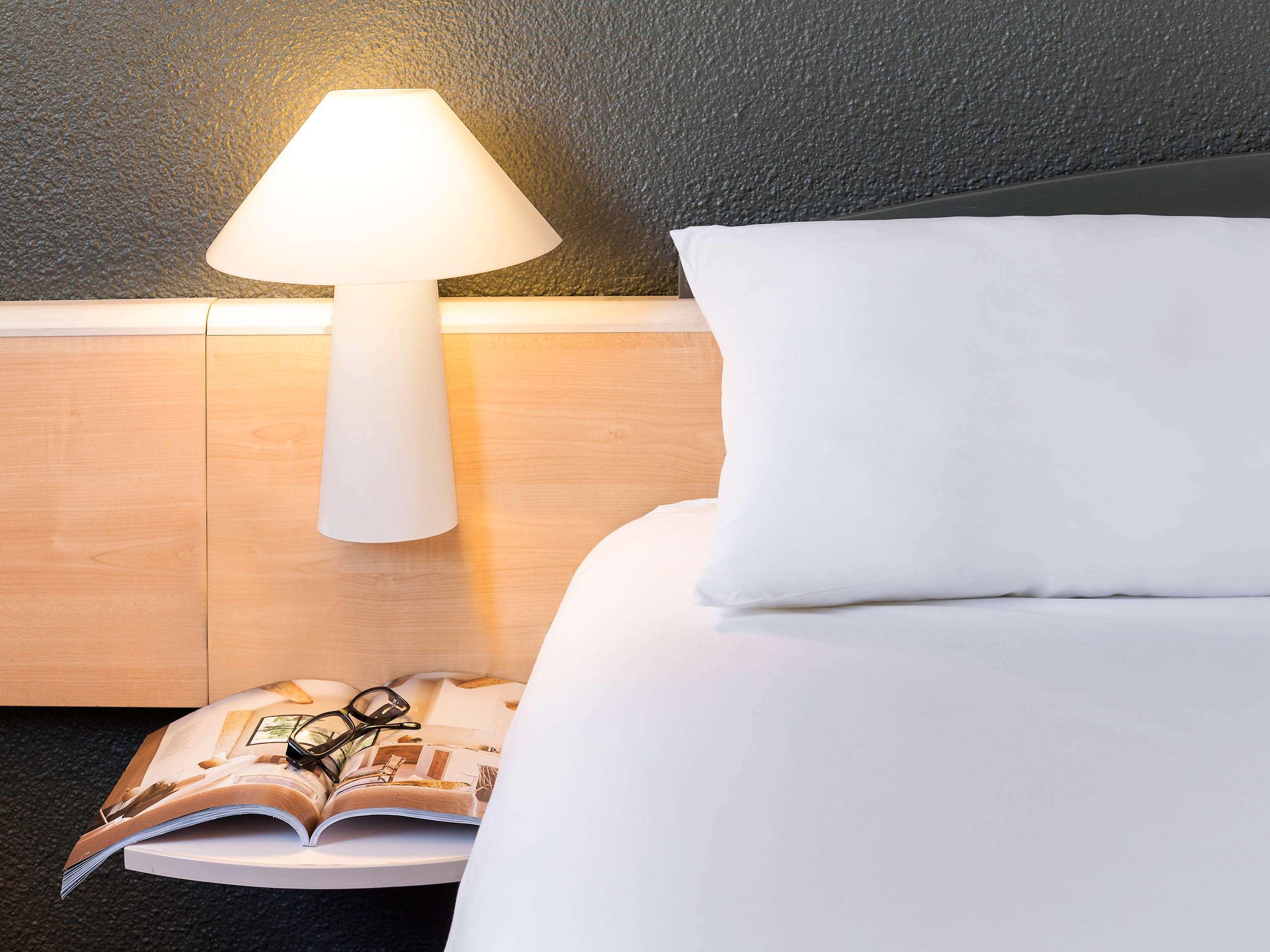 Ibis Sisteron Hotel ภายนอก รูปภาพ