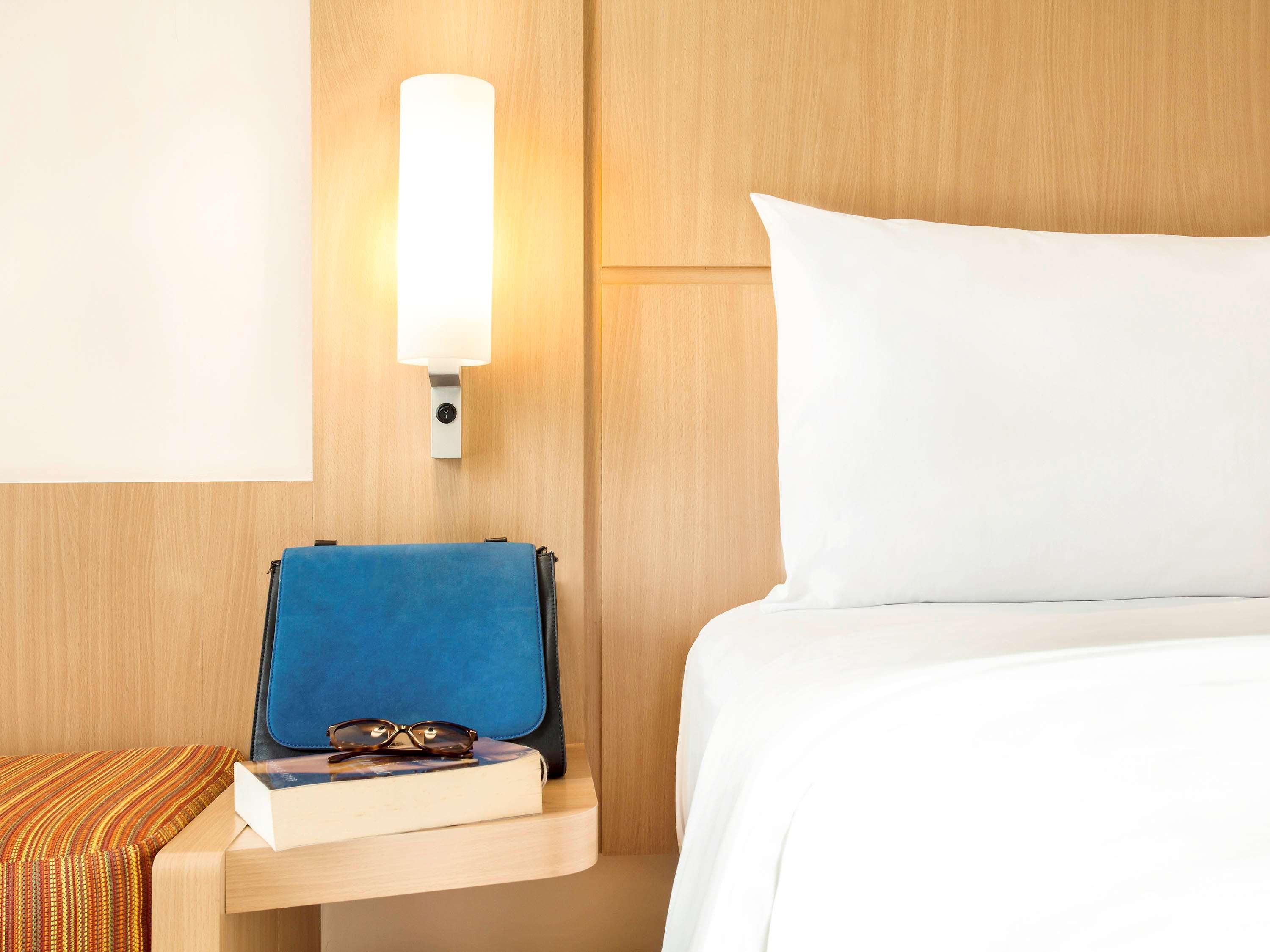 Ibis Sisteron Hotel ภายนอก รูปภาพ
