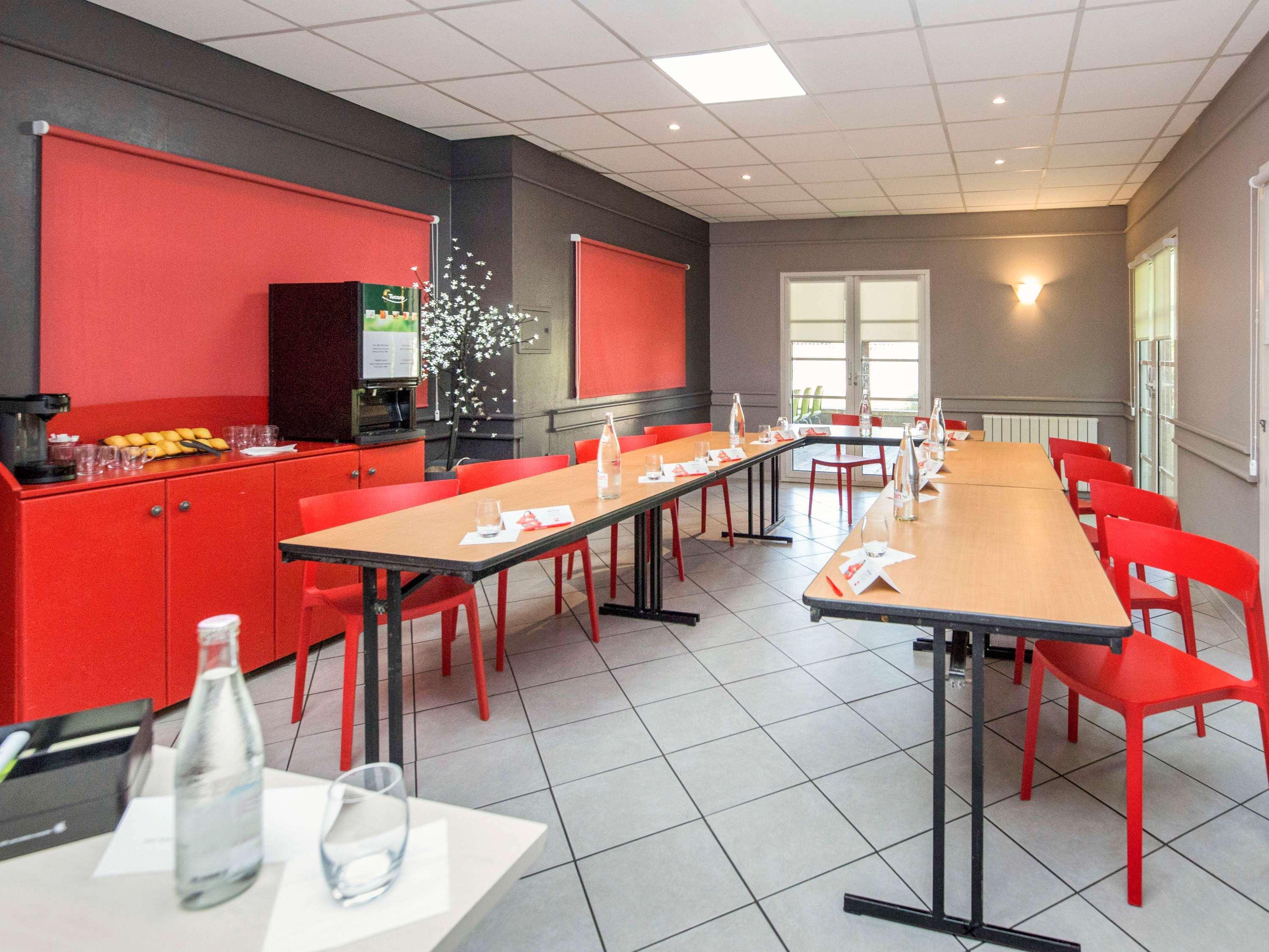 Ibis Sisteron Hotel ภายนอก รูปภาพ
