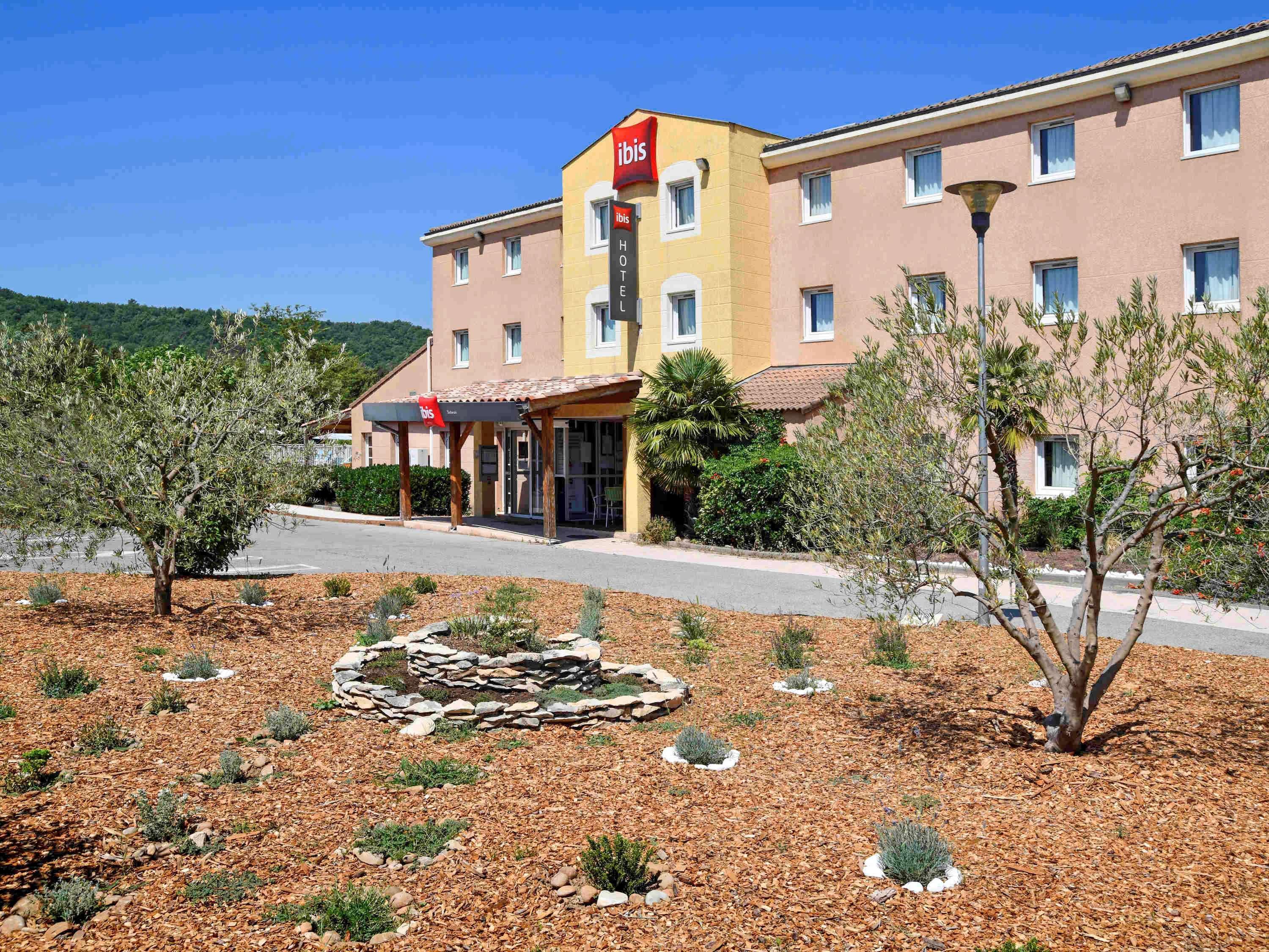 Ibis Sisteron Hotel ภายนอก รูปภาพ