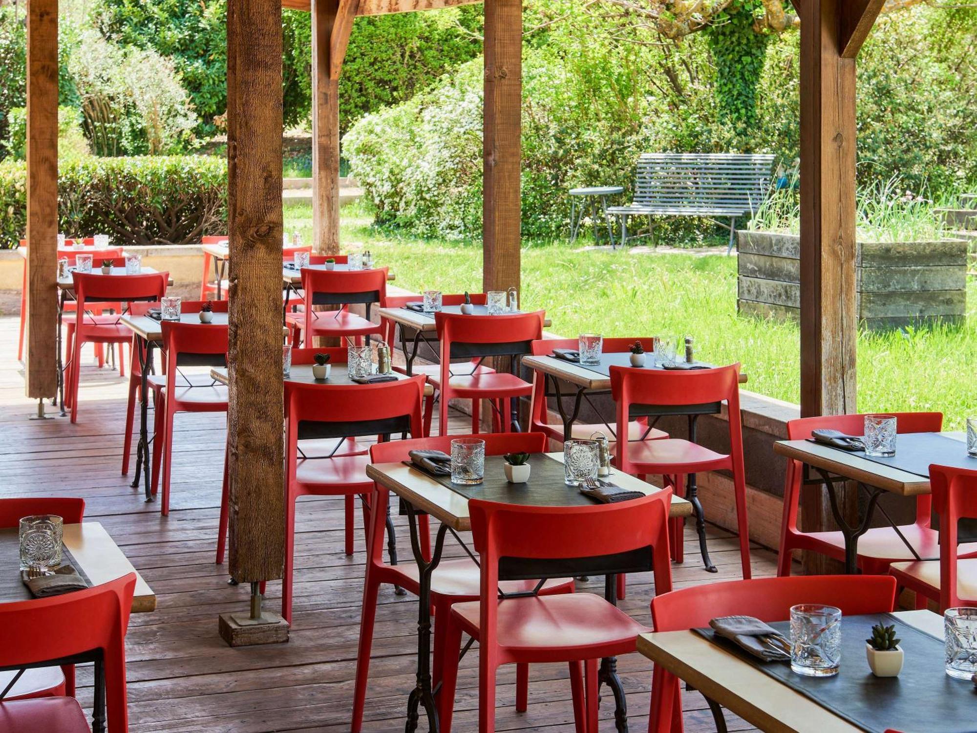 Ibis Sisteron Hotel ภายนอก รูปภาพ